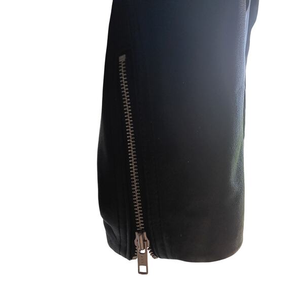 Wilsons Women's Leather Jacket Large Vintage Excellent Condition Moto Biker - Picture 4 of 9